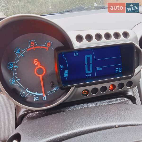 Хэтчбек Chevrolet Aveo 2012 в Луцке фото 32 Хэтчбек Chevrolet Aveo 2012 в Луцке