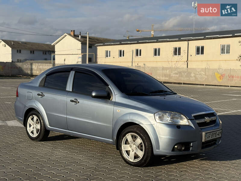 Седан Chevrolet Aveo 2007 в Ивано-Франковске