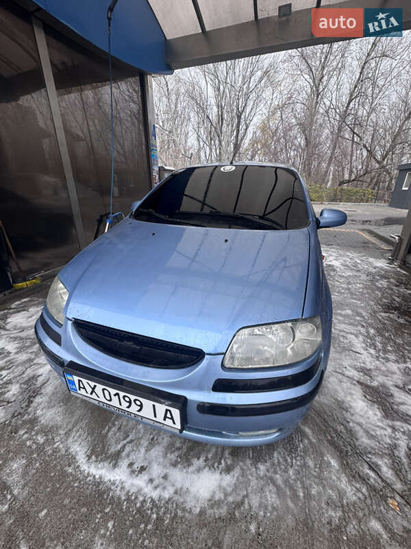 Седан Chevrolet Aveo 2004 в Дніпрі фото 5 Седан Chevrolet Aveo 2004 в Дніпрі