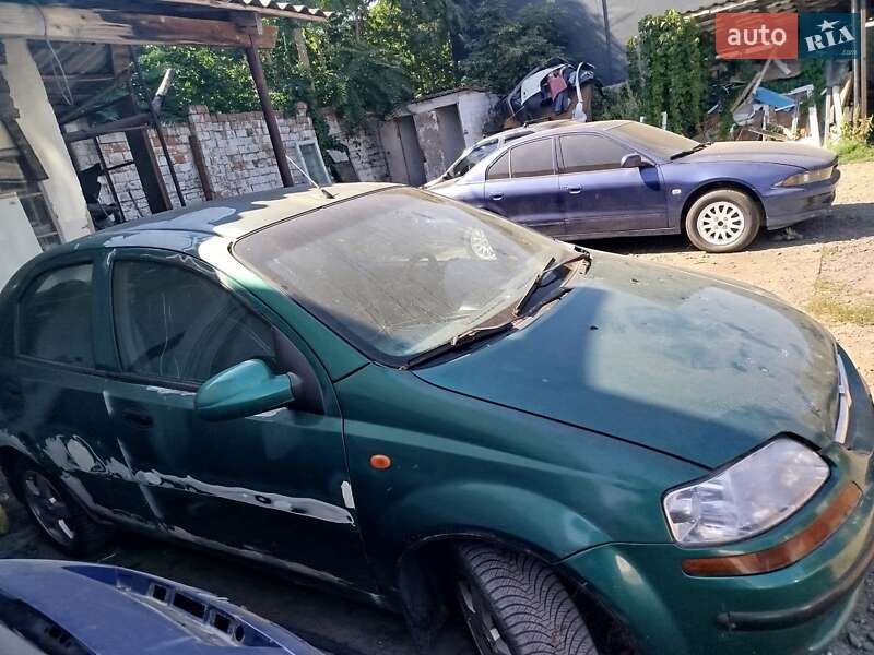 Седан Chevrolet Aveo 2004 в Черновцах фото 4 Седан Chevrolet Aveo 2004 в Черновцах