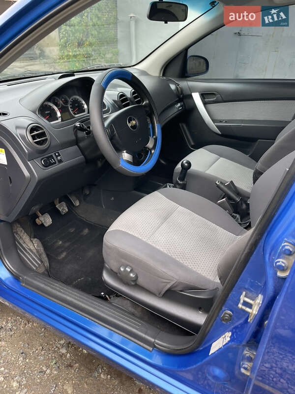 Хэтчбек Chevrolet Aveo 2008 в Желтых Водах