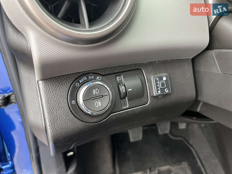 Хэтчбек Chevrolet Aveo 2012 в Киеве