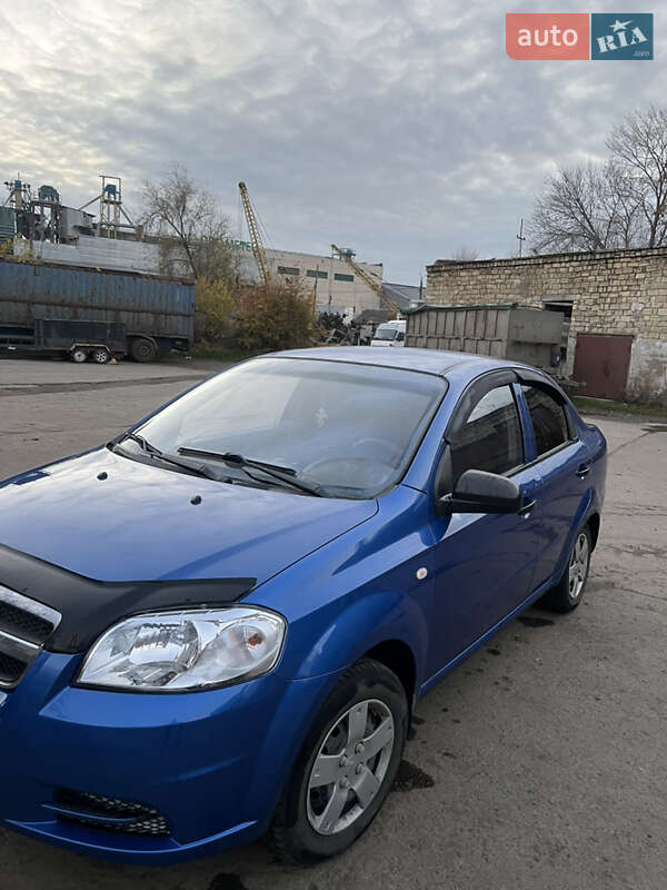 Седан Chevrolet Aveo 2008 в Миколаєві