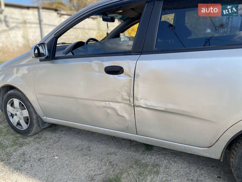Седан Chevrolet Aveo 2005 в Днепре фото 7 Седан Chevrolet Aveo 2005 в Днепре