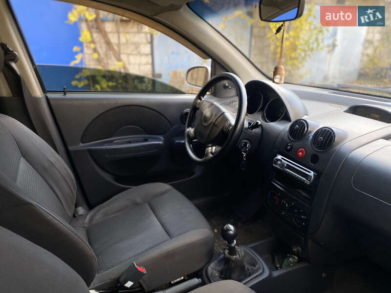 Седан Chevrolet Aveo 2005 в Днепре фото 13 Седан Chevrolet Aveo 2005 в Днепре