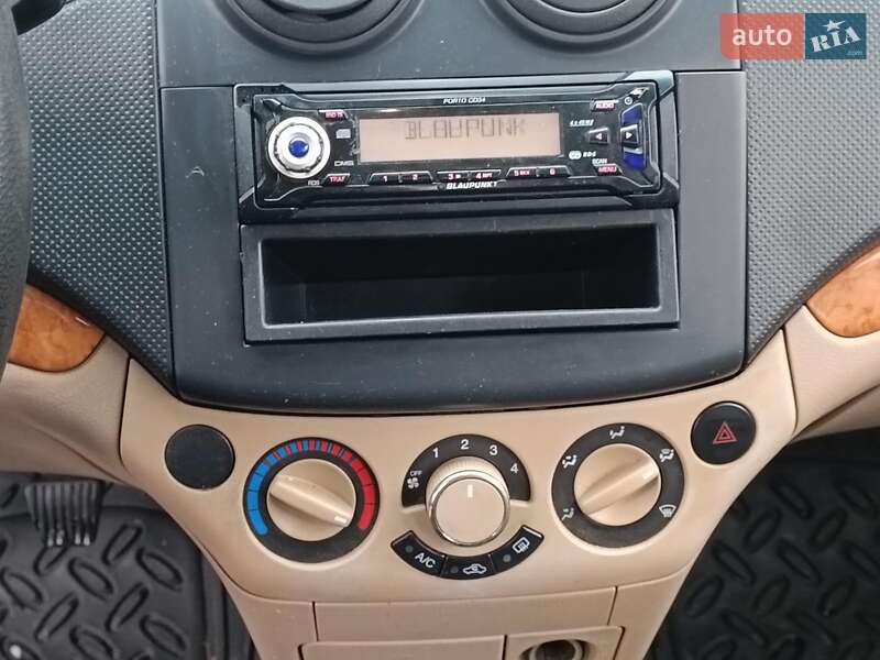 Седан Chevrolet Aveo 2008 в Харькове фото 16 Седан Chevrolet Aveo 2008 в Харькове