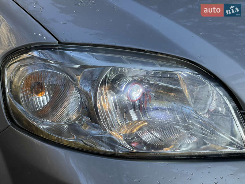 Седан Chevrolet Aveo 2011 в Вінниці