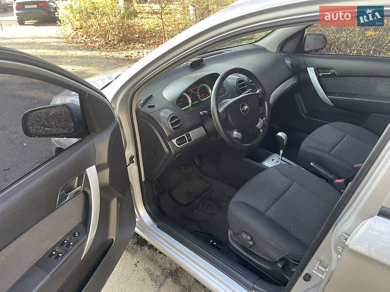Седан Chevrolet Aveo 2011 в Вінниці