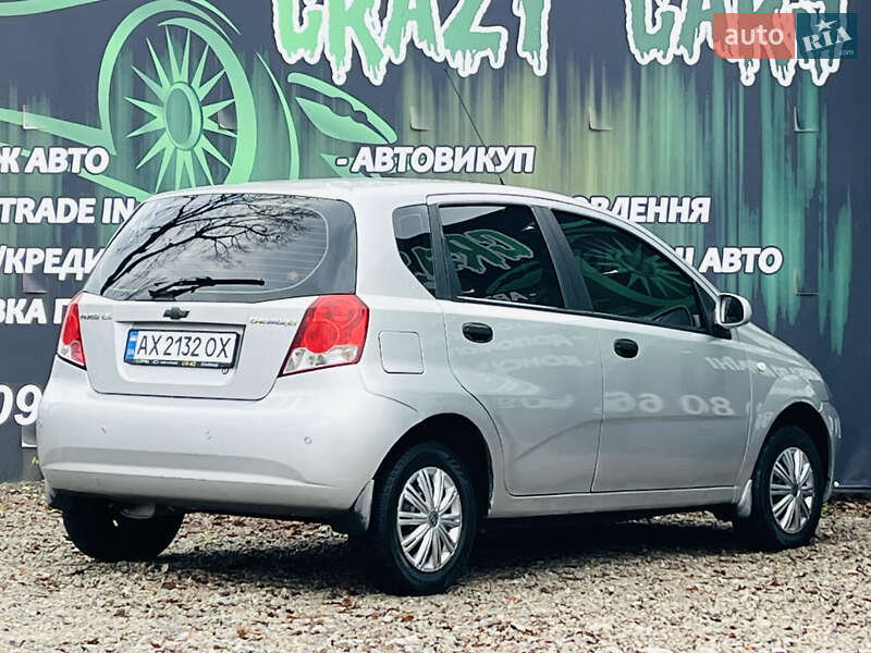 Хэтчбек Chevrolet Aveo 2005 в Харькове