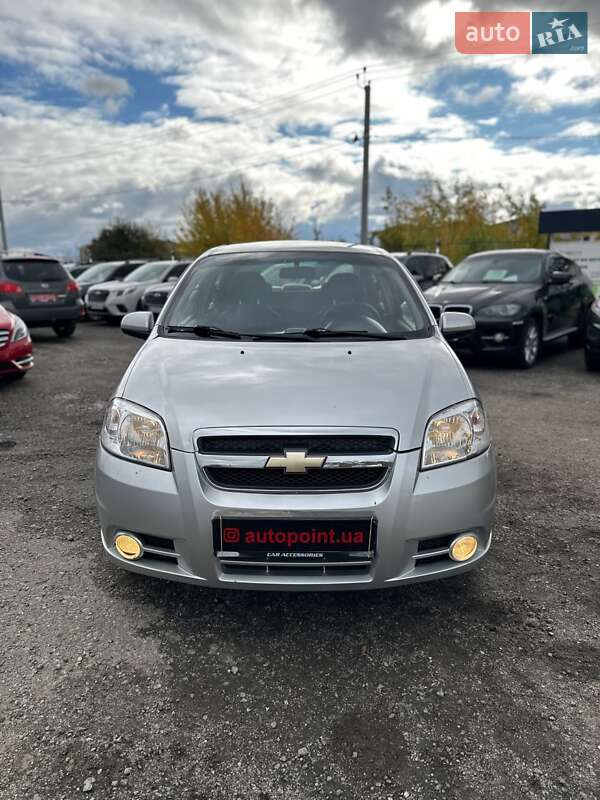 Седан Chevrolet Aveo 2007 в Белогородке