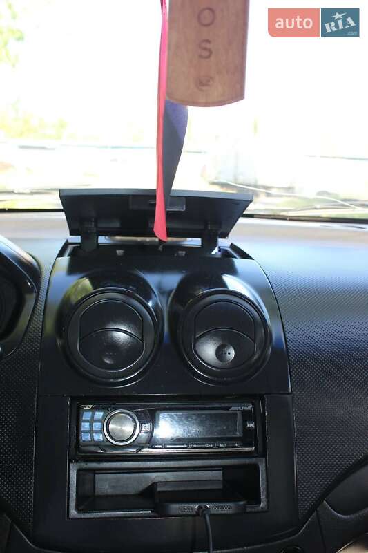 Седан Chevrolet Aveo 2006 в Києві фото 5 Седан Chevrolet Aveo 2006 в Києві