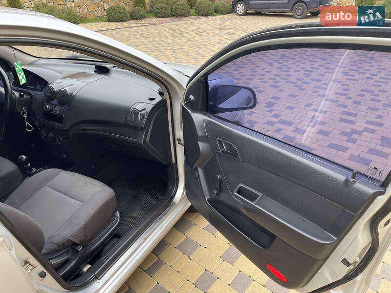 Седан Chevrolet Aveo 2008 в Могилів-Подільському фото 13 Седан Chevrolet Aveo 2008 в Могилів-Подільському