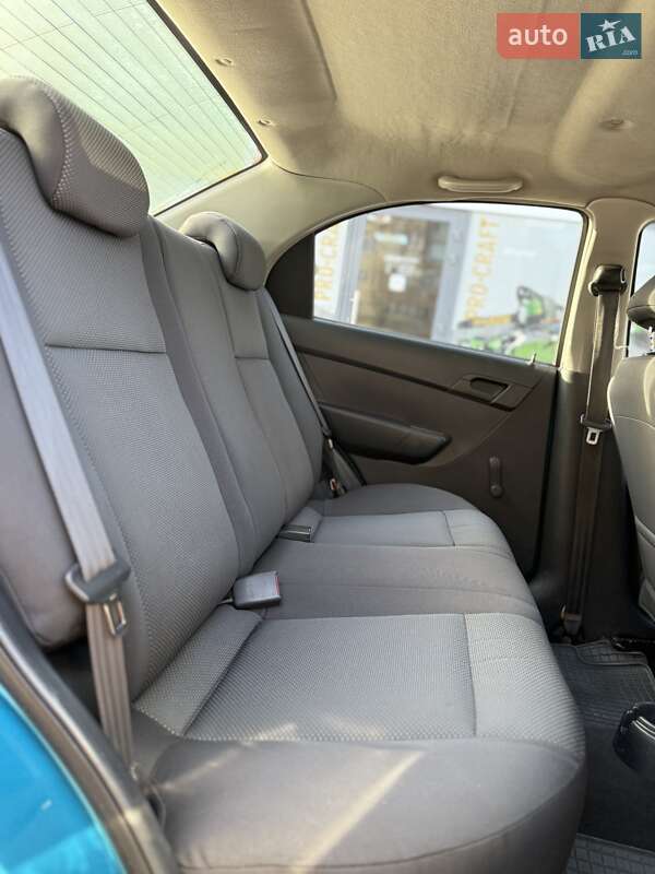 Седан Chevrolet Aveo 2008 в Киеве фото 16 Седан Chevrolet Aveo 2008 в Киеве
