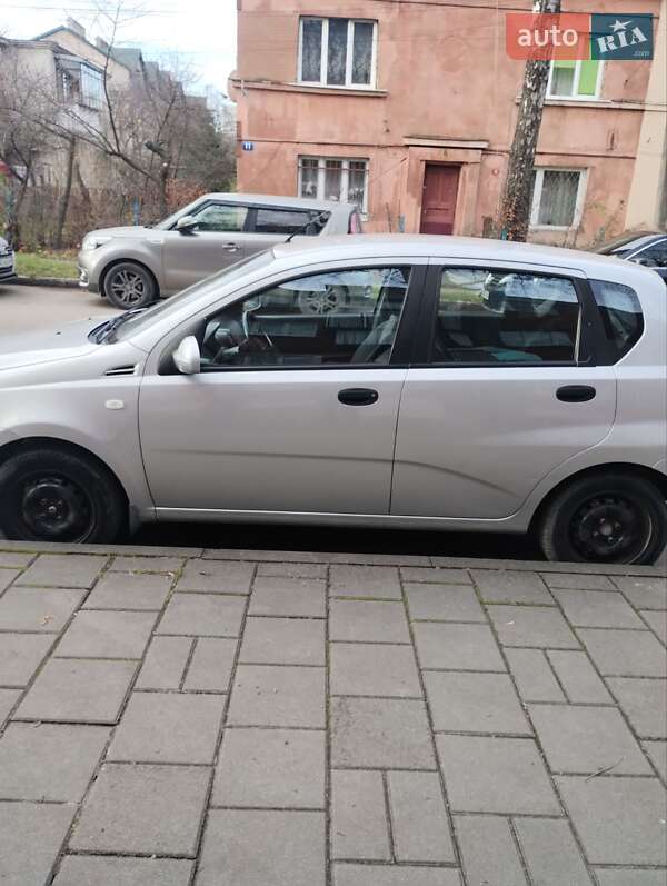 Хэтчбек Chevrolet Aveo 2008 в Львове фото 3 Хэтчбек Chevrolet Aveo 2008 в Львове
