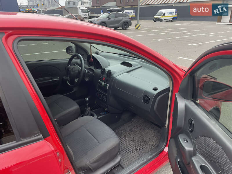 Седан Chevrolet Aveo 2006 в Киеве фото 21 Седан Chevrolet Aveo 2006 в Киеве
