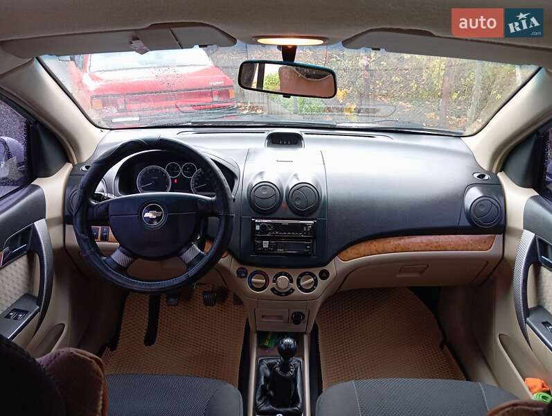 Седан Chevrolet Aveo 2008 в Стрые