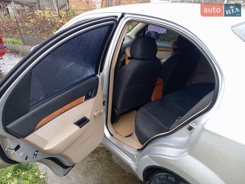 Седан Chevrolet Aveo 2008 в Стрые