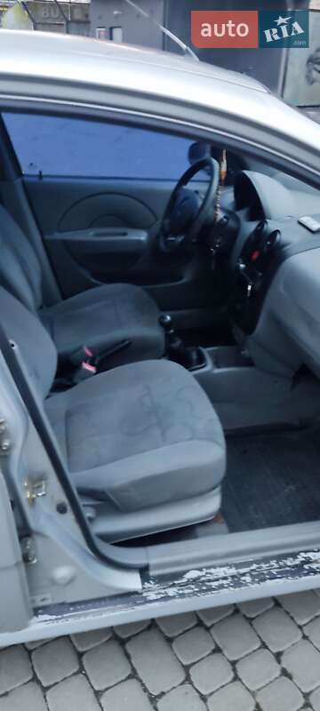 Седан Chevrolet Aveo 2005 в Надворной