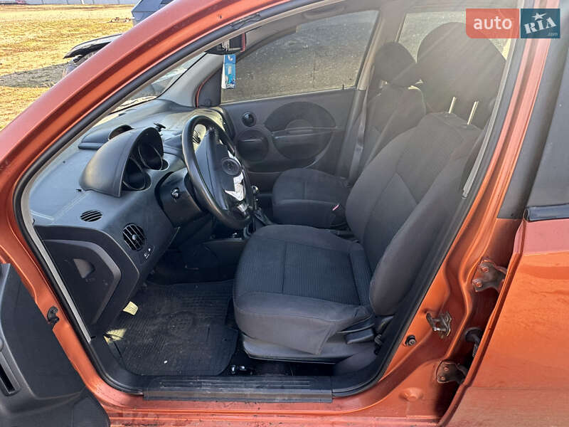 Седан Chevrolet Aveo 2006 в Кропивницком