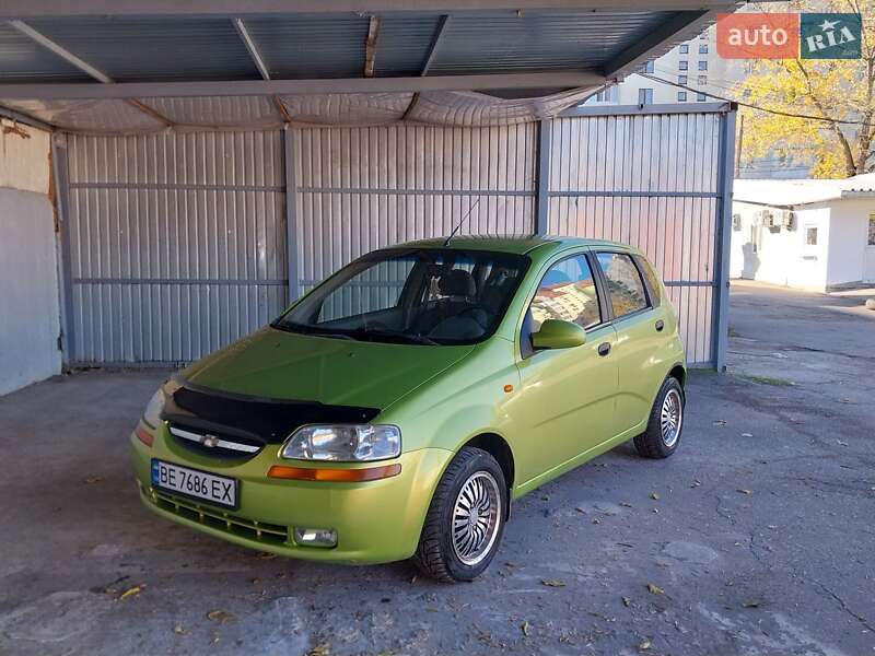 Хэтчбек Chevrolet Aveo 2005 в Николаеве