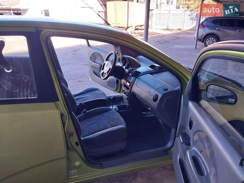 Хэтчбек Chevrolet Aveo 2005 в Николаеве