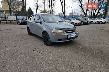 Седан Chevrolet Aveo 2004 в Кам'янському