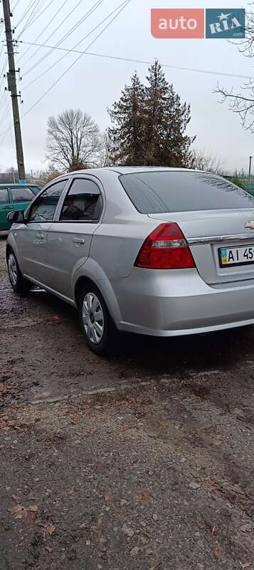 Седан Chevrolet Aveo 2008 в Шостке