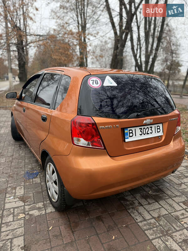 Хэтчбек Chevrolet Aveo 2006 в Прилуках