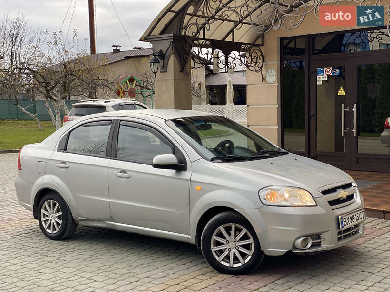 Седан Chevrolet Aveo 2007 в Дунаевцах