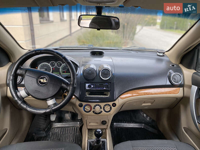 Седан Chevrolet Aveo 2007 в Дунаевцах