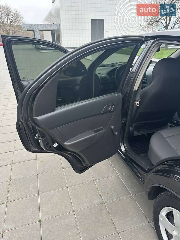 Седан Chevrolet Aveo 2008 в Світловодську