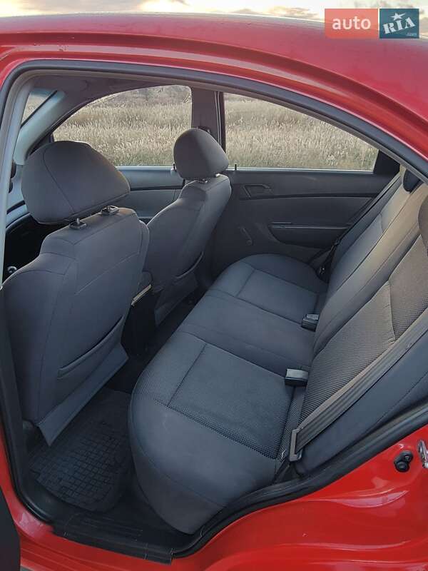 Седан Chevrolet Aveo 2008 в Киеве фото 7 Седан Chevrolet Aveo 2008 в Киеве