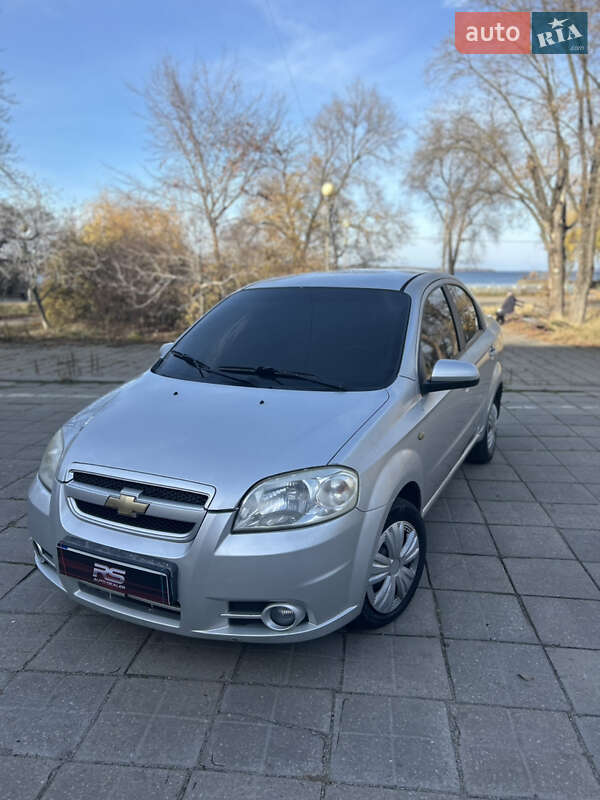Седан Chevrolet Aveo 2007 в Запорожье