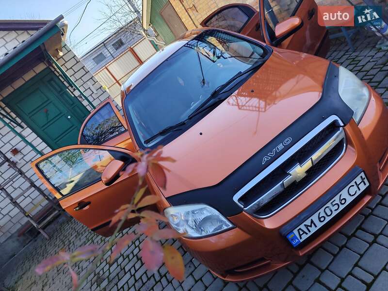 Седан Chevrolet Aveo 2006 в Бердичеві