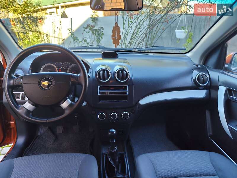Седан Chevrolet Aveo 2006 в Бердичеві