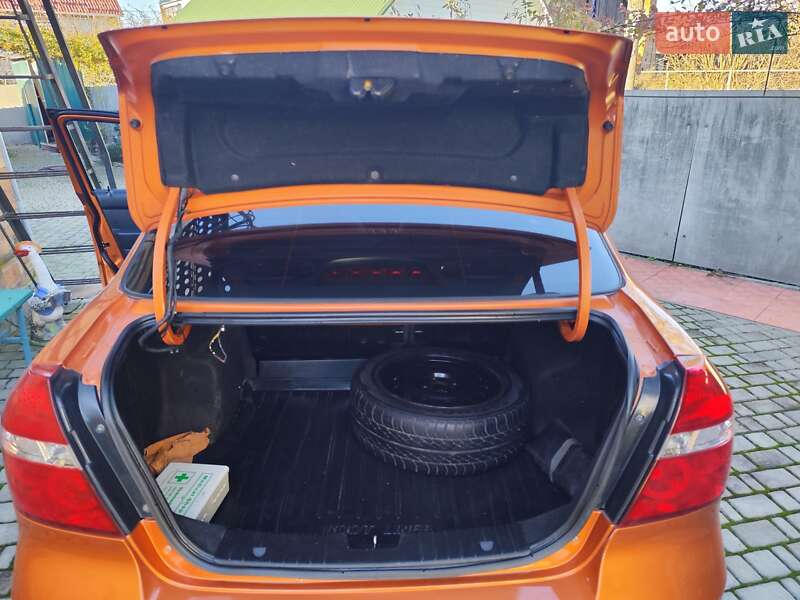 Седан Chevrolet Aveo 2006 в Бердичеві