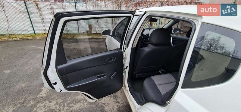Хэтчбек Chevrolet Aveo 2008 в Харькове