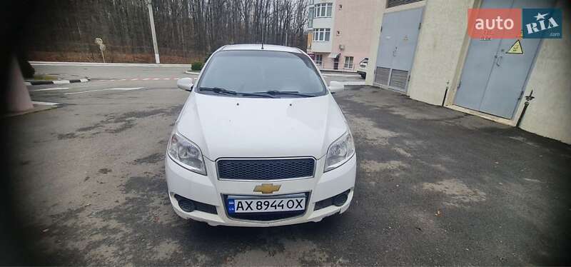 Хэтчбек Chevrolet Aveo 2008 в Харькове