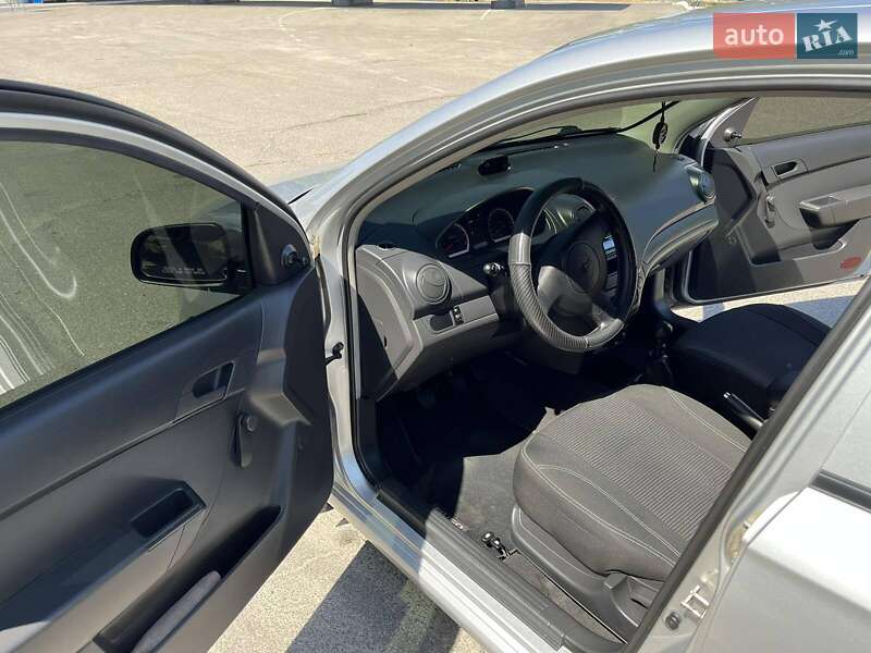 Седан Chevrolet Aveo 2007 в Запорожье фото 7 Седан Chevrolet Aveo 2007 в Запорожье