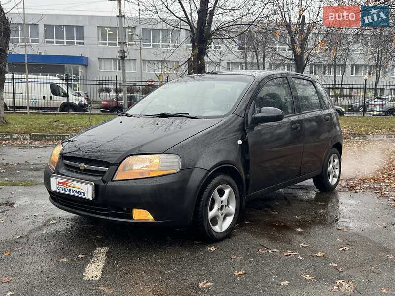 Хэтчбек Chevrolet Aveo 2006 в Киеве