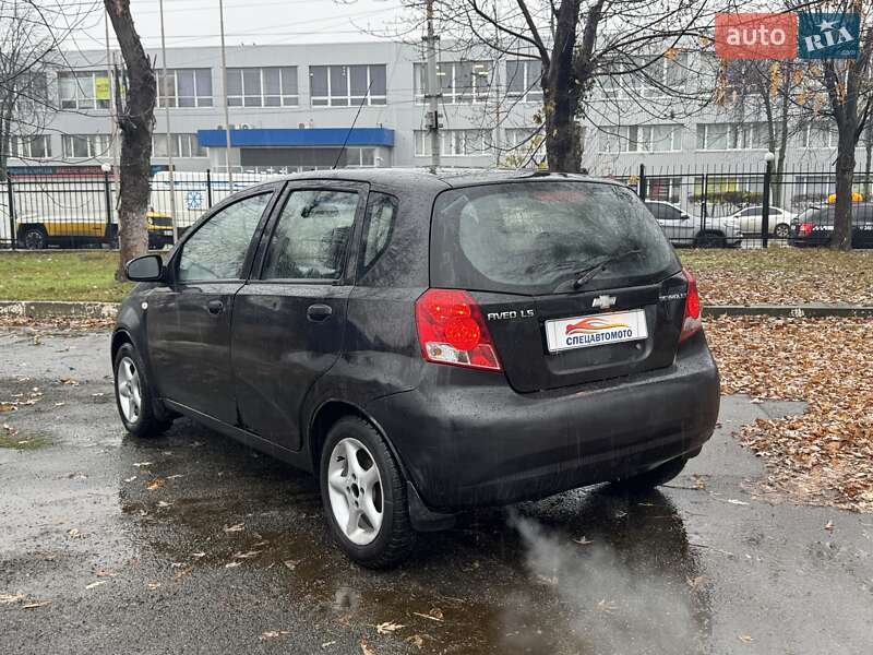 Хэтчбек Chevrolet Aveo 2006 в Киеве