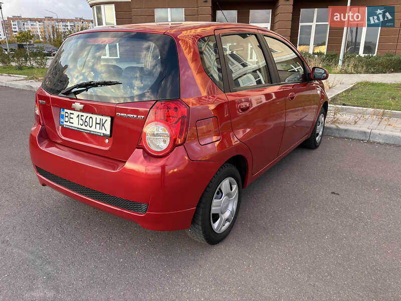 Хэтчбек Chevrolet Aveo 2009 в Николаеве