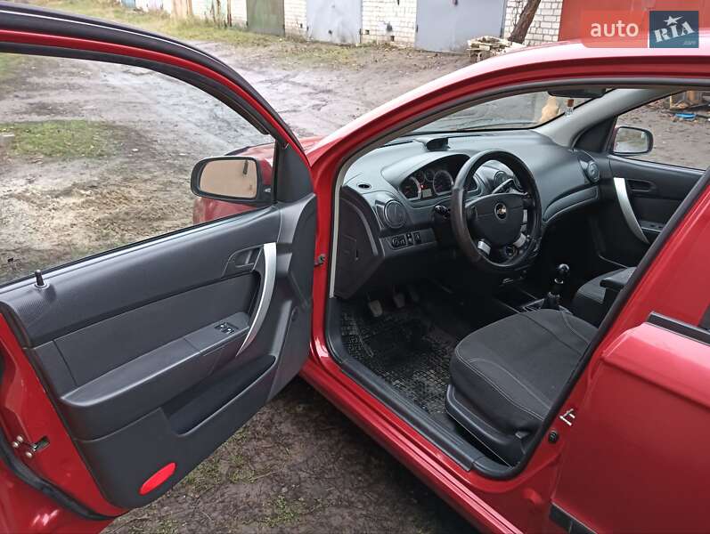 Седан Chevrolet Aveo 2007 в Кролевці