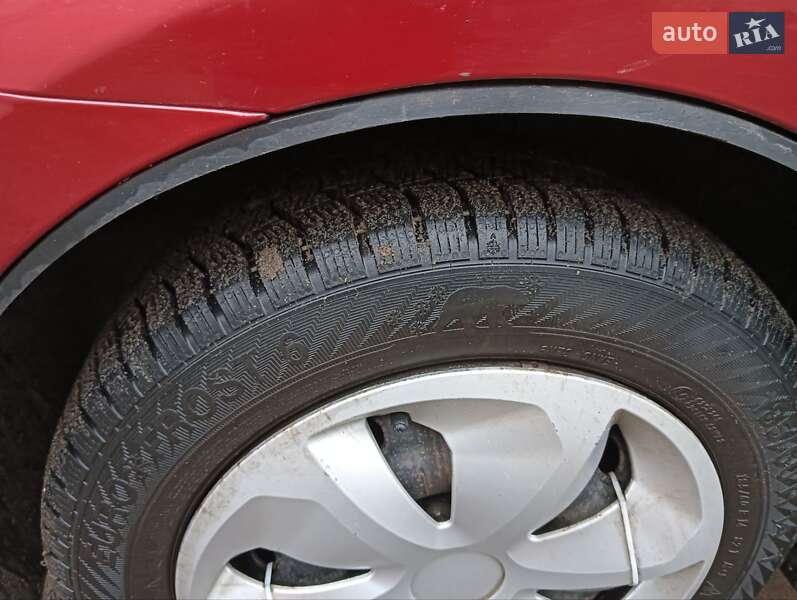 Седан Chevrolet Aveo 2007 в Кролевці