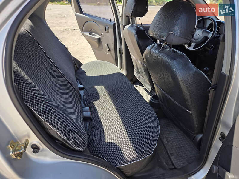 Седан Chevrolet Aveo 2005 в Днепре фото 11 Седан Chevrolet Aveo 2005 в Днепре