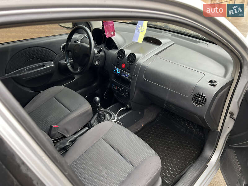 Седан Chevrolet Aveo 2005 в Бердичеве фото 9 Седан Chevrolet Aveo 2005 в Бердичеве