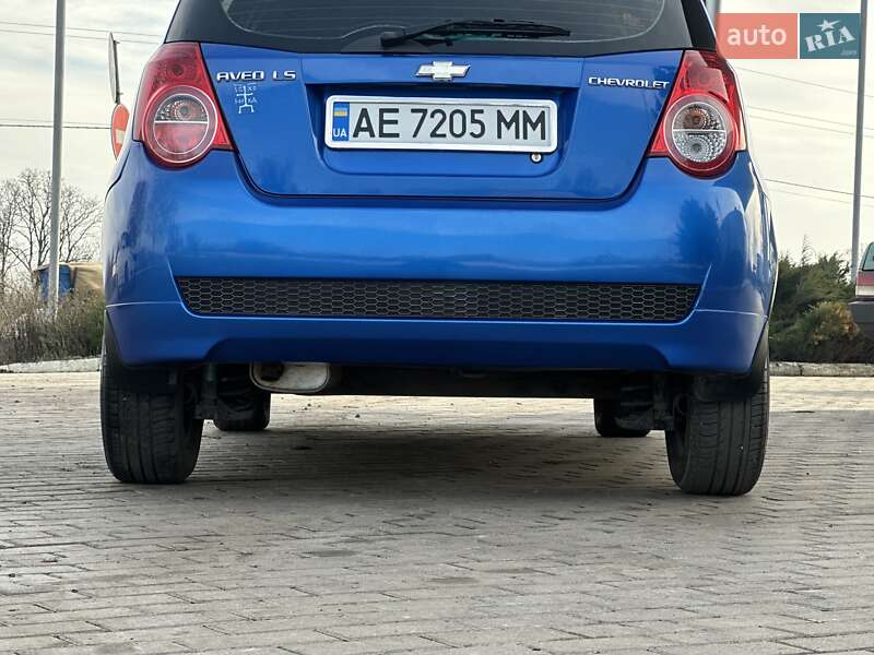 Хэтчбек Chevrolet Aveo 2011 в Павлограде