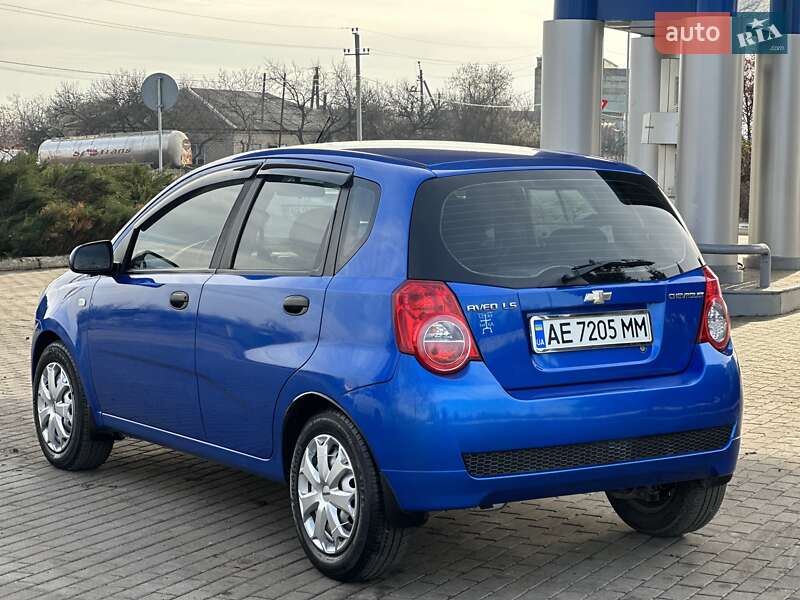 Хэтчбек Chevrolet Aveo 2011 в Павлограде