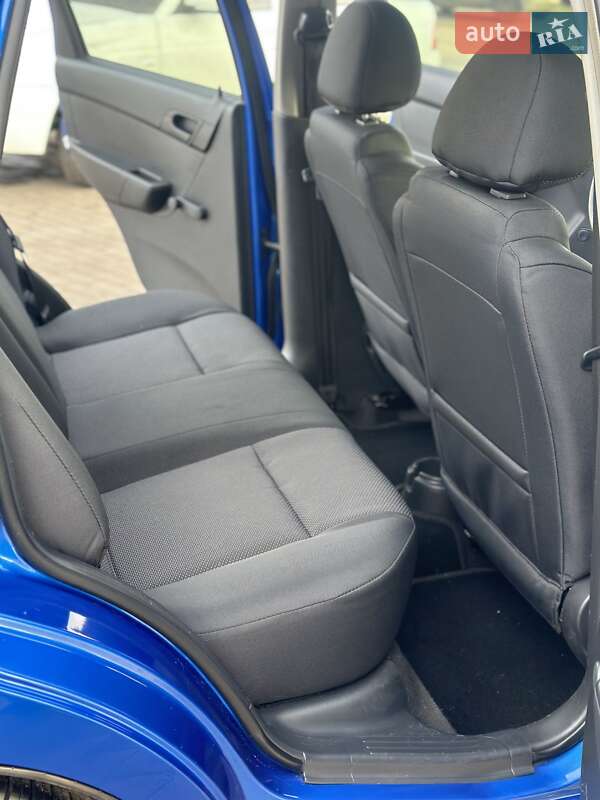 Хэтчбек Chevrolet Aveo 2011 в Павлограде