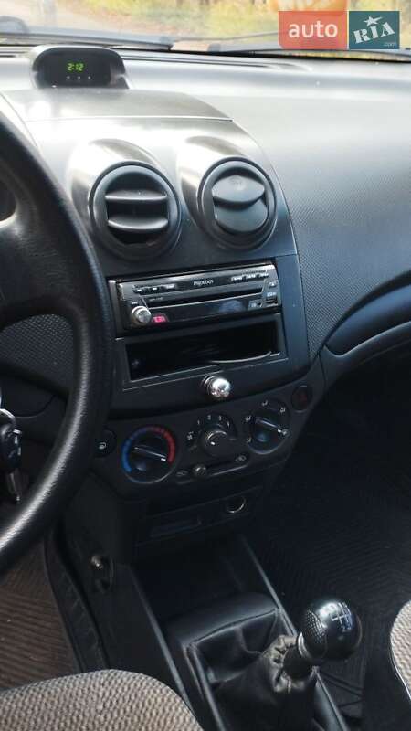 Седан Chevrolet Aveo 2007 в Дніпрі фото 10 Седан Chevrolet Aveo 2007 в Дніпрі